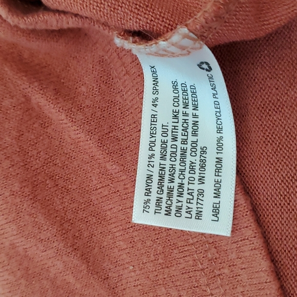 Orange sweater - Picture 4 of 7